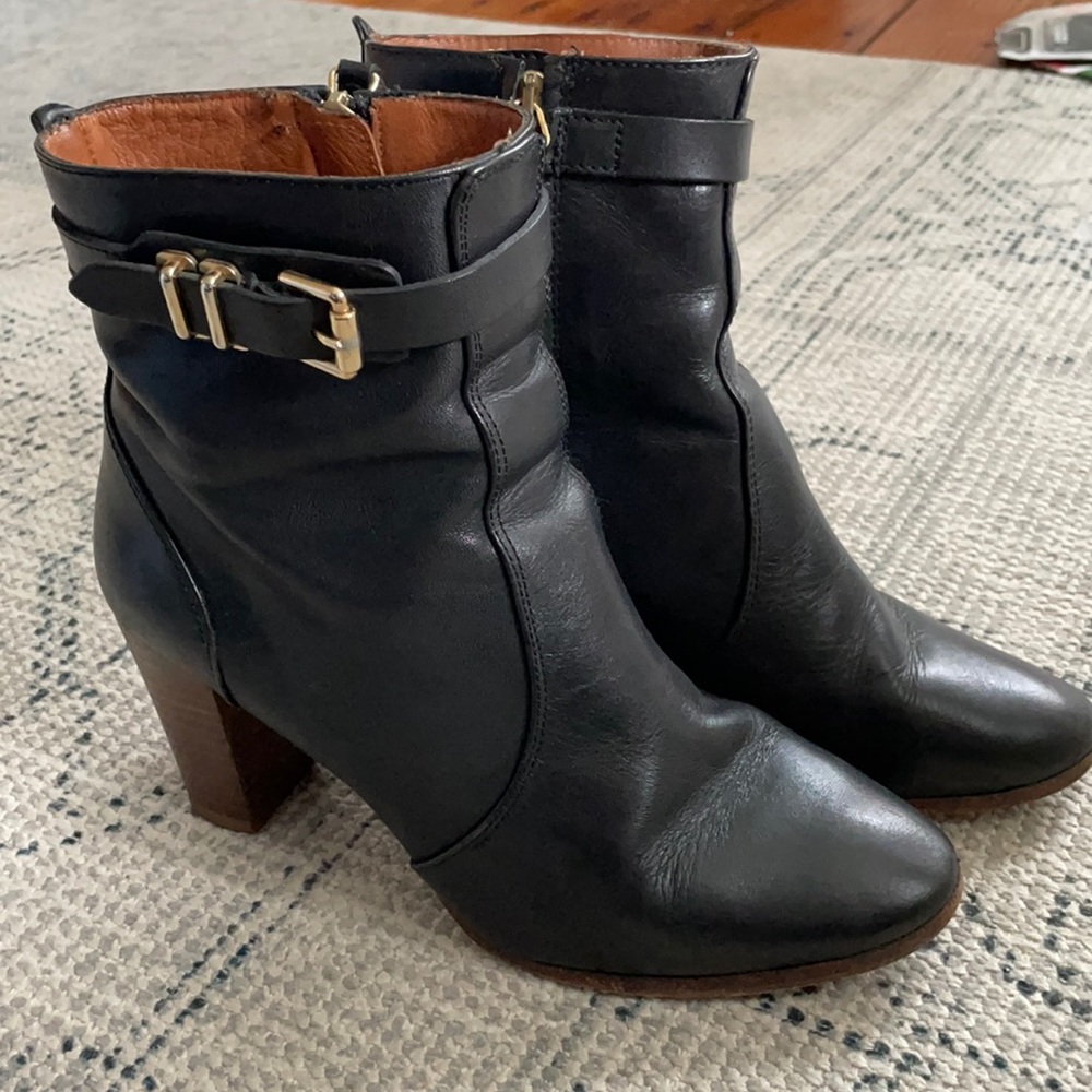 Massimo Dutti boots size 39